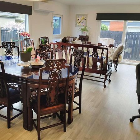 Lilyのhome Elegant Retreat Near Riccarton Mall Christchurch Exteriör bild